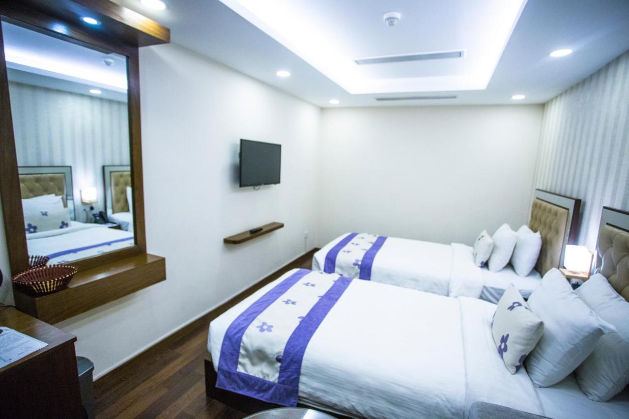 Hotel 71 ธากา ภายนอก รูปภาพ