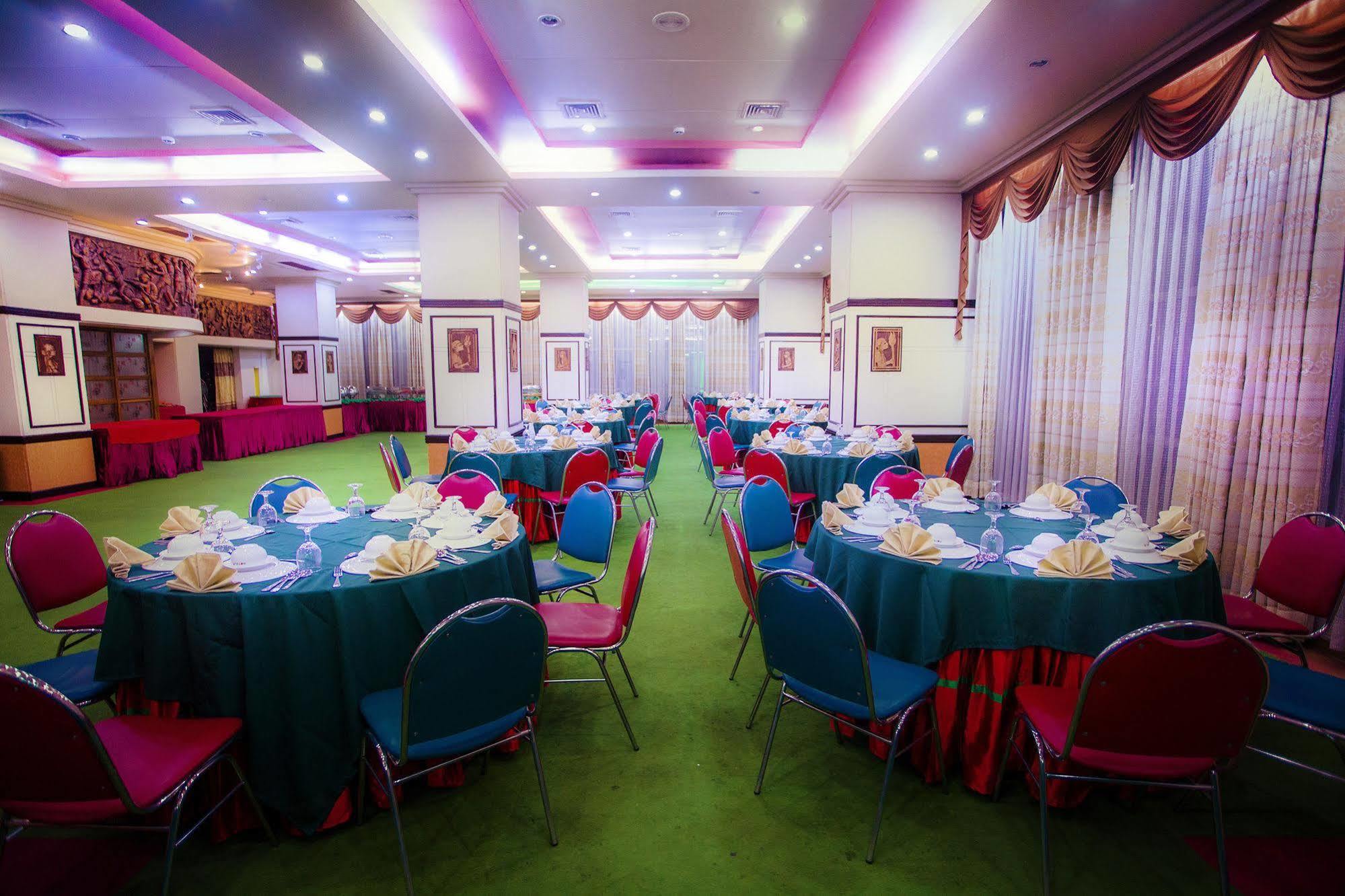 Hotel 71 ธากา ภายนอก รูปภาพ